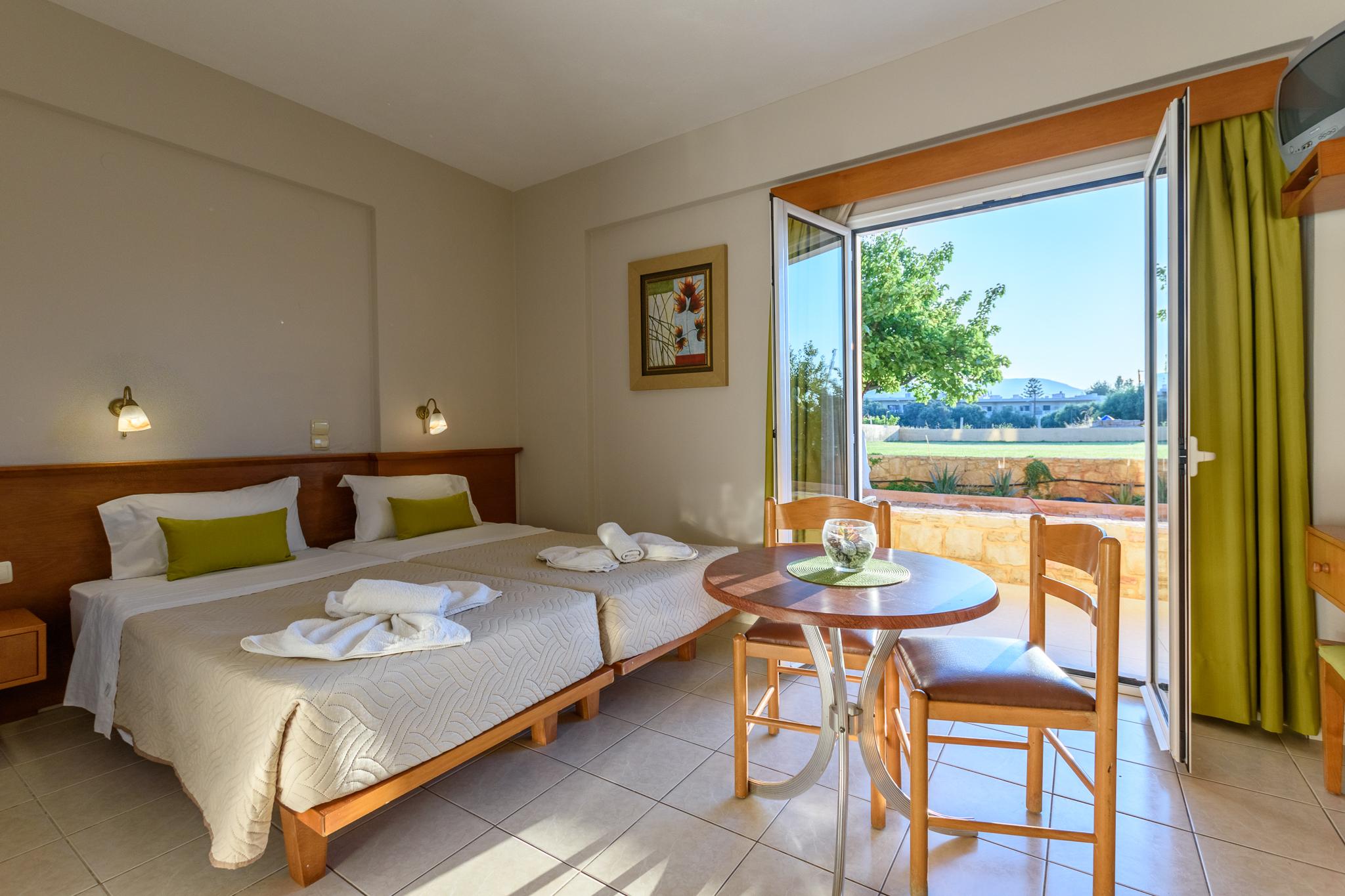 Danelis Studios & Apartments Malia Eksteriør bilde