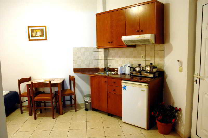 Danelis Studios & Apartments Malia Eksteriør bilde